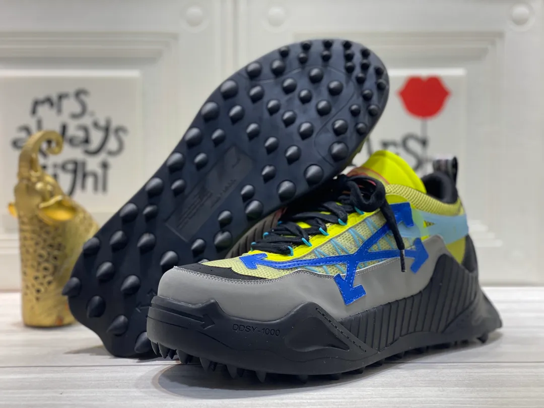 Men's Men's Shoes💰480🌼【New Style】High-end Boutique-🤷‍♂🤷‍♂OFF-WHITE x Air Jordan 】1 The joint shoe has been highly concerned by everyone since its design. The new shoe is shown in the popular Chicago bull white and yellow LOGO color scheme. The shoe body is made of cowhide, cow suede, and other materials. In addition to the X hidden on the inside of the leather, the oversized Swoosh, OFF-WHITE for Nike, Air Jordan 1 birth information and AIR are displayed on both sides of the shoe. The iconic details of OFF-WHITE can be seen on the sole and insole. You can choose a pair if you like the style. Code: 39-44 (45 can be customized